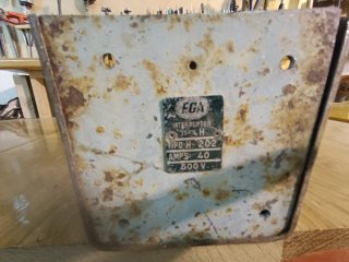 Interruptor antiguo EGA 500V 40A