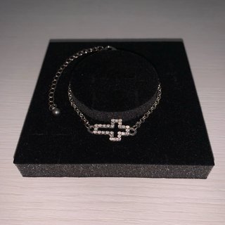 Pulsera Cruz Brillantes