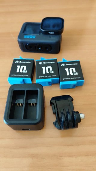 GoPro Hero 11 + 3 Baterías