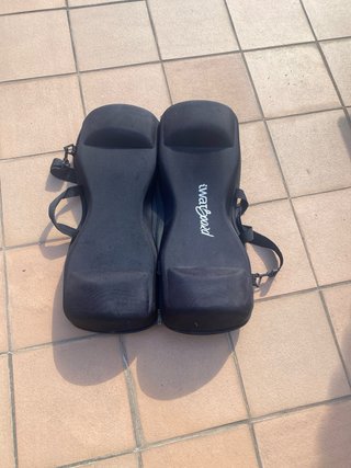 Hoverboard con diseño de calaveras