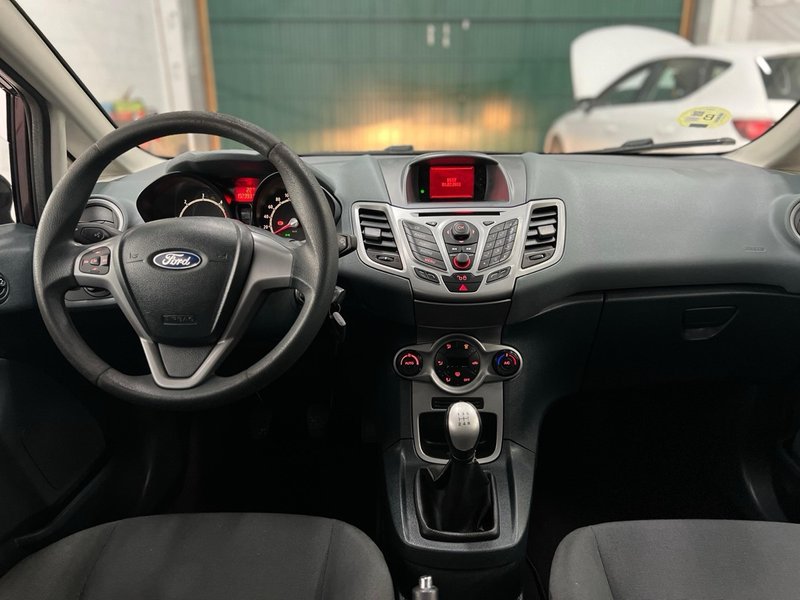 Ford Fiesta 2011, foto 14