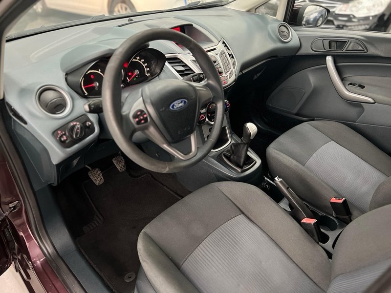 Ford Fiesta 2011, foto 9