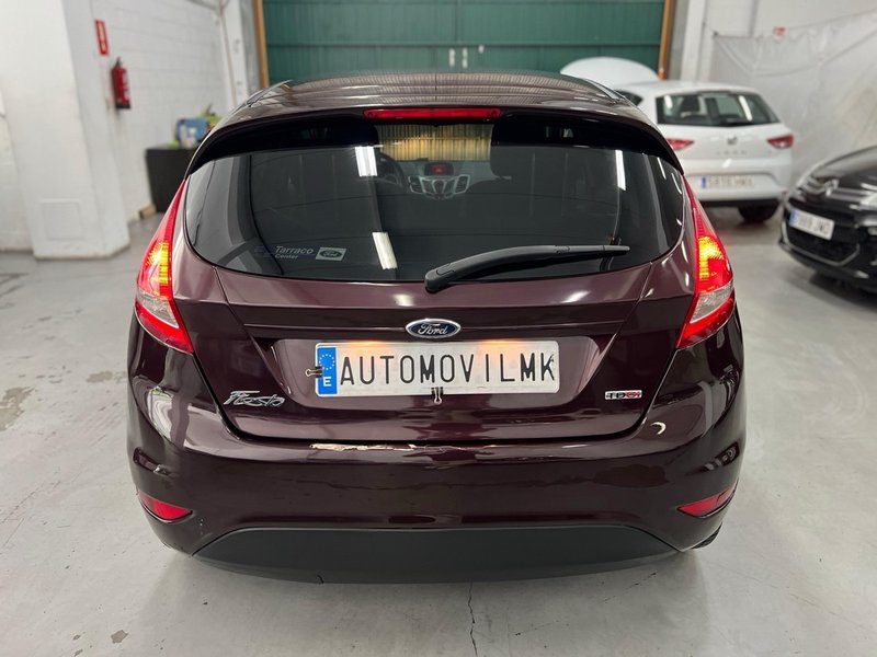 Ford Fiesta 2011, foto 6