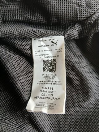 puma windbreaker size M black