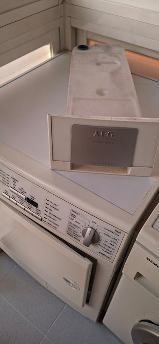 Secadora AEG Lavatherm 59800