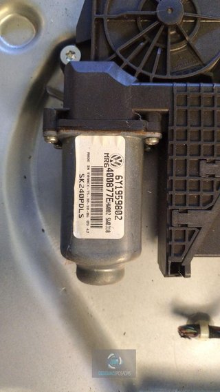 ELEVALUNAS DELANTERO DERECHO Skoda Fabia (6Y2/6Y3)(01.2000->)