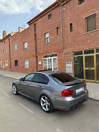 BMW 320d E90 LCI (NEGOCIABLE)