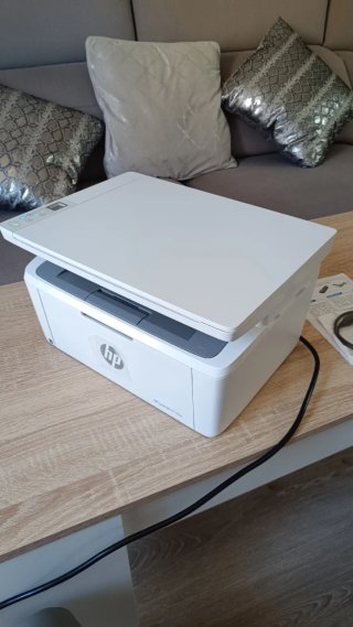 Impresora multifunción láser HP LaserJet MFP M140w