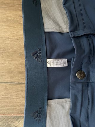 Bermudas Adidas Golf 40