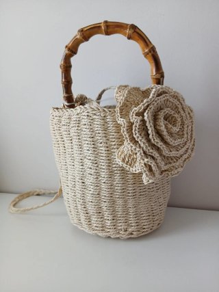 Bolso de mano rafia flor bambú