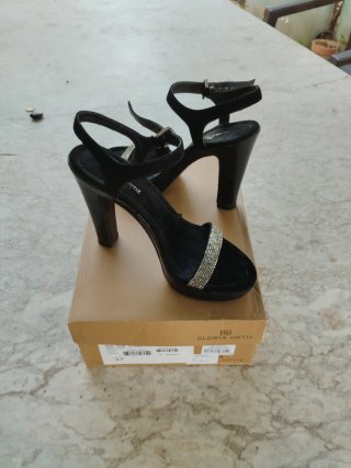 Sandalias Tacón Gloria Ortiz