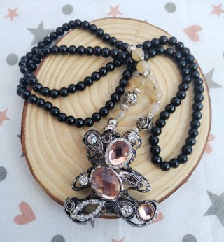 Colgante Oso Perlas Negras y Rosas