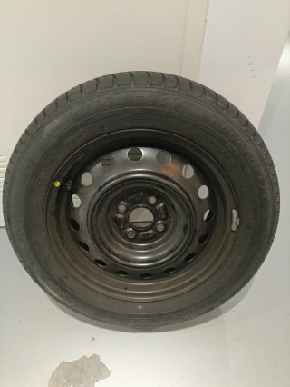 Neumático Michelin 195/60R15 88V