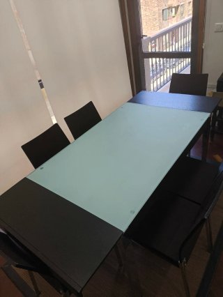 Mesa Comedor Cristal y 6 Sillas Madera Oscura