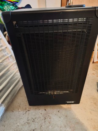 Estufa de gas HJM negra