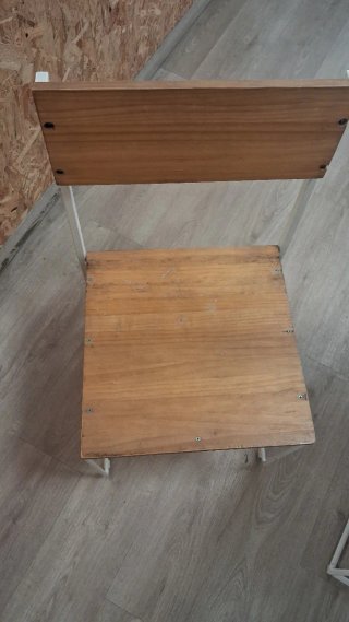 Mesa 70x70 y 4 Sillas Madera