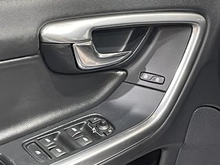 Volvo S60 2.0 D3 Momentum Auto
