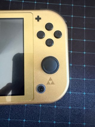 Nintendo Switch Lite Edición Zelda Dorada