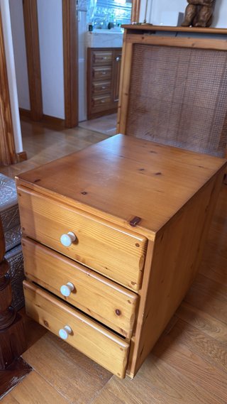Mueble completo madera maciza