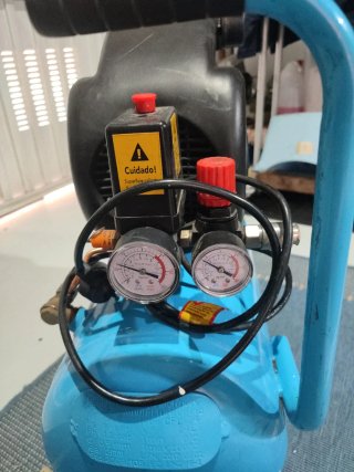 Compresor de aire PB-C24CA