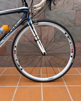 Bicicleta de carretera Stratos