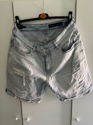 LEFTIES Pantalones Cortos Vaqueros Rotos Talla M
