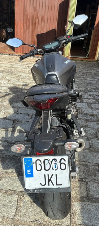 Yamaha MT-07 ABS