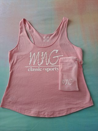 Camiseta MNG Talla M con bolsita