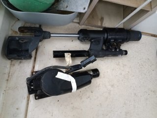 Cola SX-A y transon Volvo Penta + hidráulicos