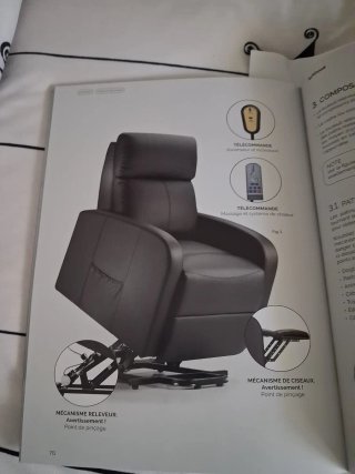 2 sillones reclinables eléctricos con masaje