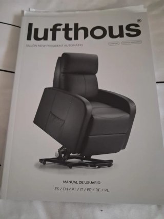 2 sillones reclinables eléctricos con masaje