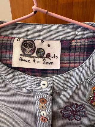 Camisa rayas cuello mao bordada