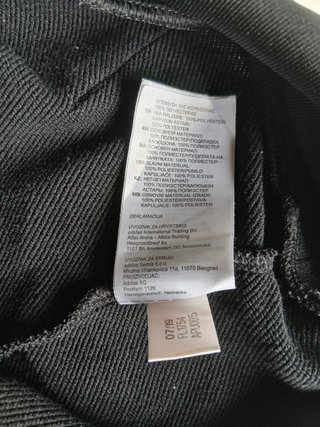 adidas hoodie size M black
