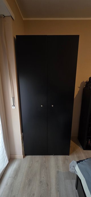Armadio, letto e parete attrezzata IKEA