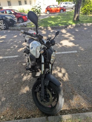 Yamaha MT-03 660cc 2009 Pegatina verde C