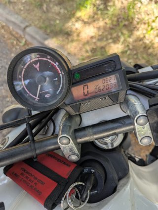 Yamaha MT-03 660cc 2009 Pegatina verde C