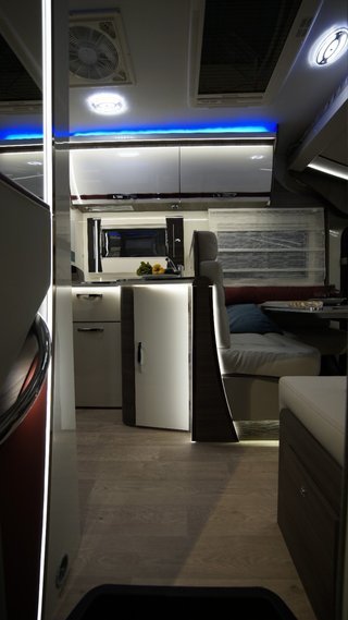 Autocaravana Integral McLouis Nevis 75 Karat 2017