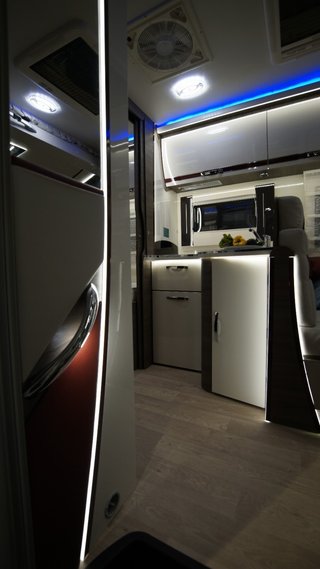 Autocaravana Integral McLouis Nevis 75 Karat 2017