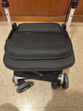 Andador Plegable Mobiclinic