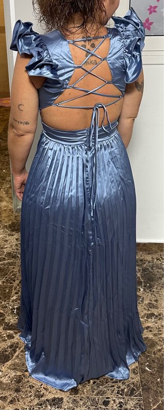 Vestido largo azul plisado