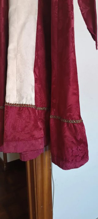 Vestido Medieval Niña Beige y Rojo