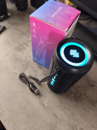 Altavoz Bluetooth Portátil Negro (sin uso)