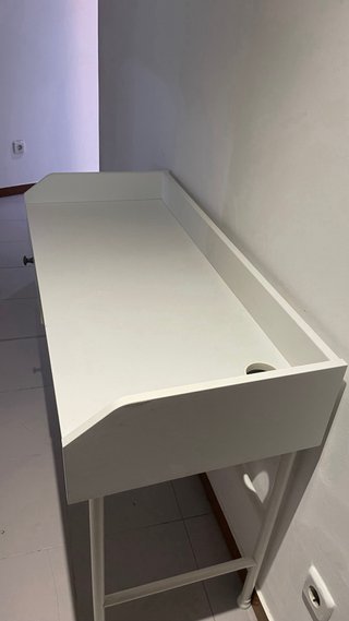 Escritorio blanco moderno