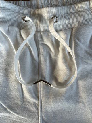 Pantalón corto AMI Paris blanco