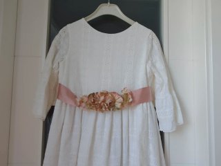 Traje de Comunión Blanco Encaje Flores