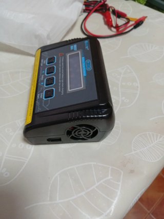 Cargador HTRC Smart Charger Baterías LiPo HV