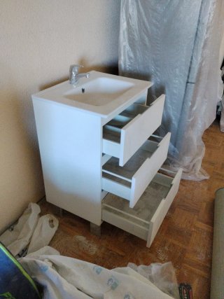 Mueble de baño blanco casi nuevo