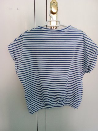 Camiseta rayas azul y corazón rosa El Corte Inglés