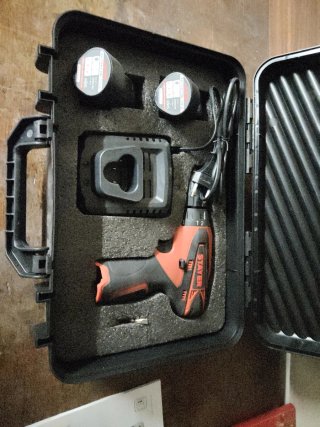 Atornillador Stayer PBL122D. 2 baterías y cargador