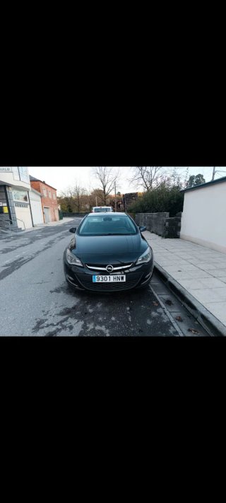 Opel Astra 2014